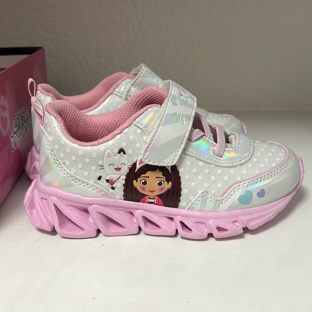 Brand new gabbys dollhouse toddler sneakers sz 11